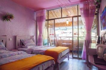 Fenghuang Lifetime True Love Hotel 外观 照片